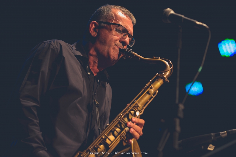 Saxofonista e flautista carioca Marcelo Martins é convidado da 1ª edição do Live at Audio Porto