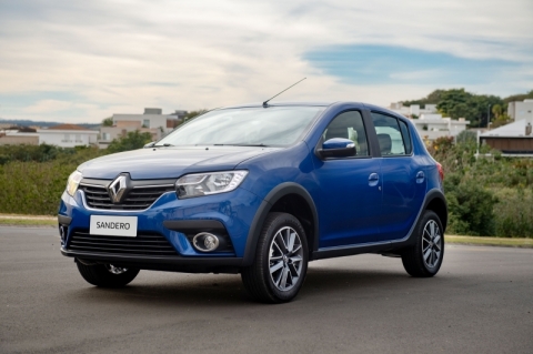 Renault valoriza Sandero e cia.