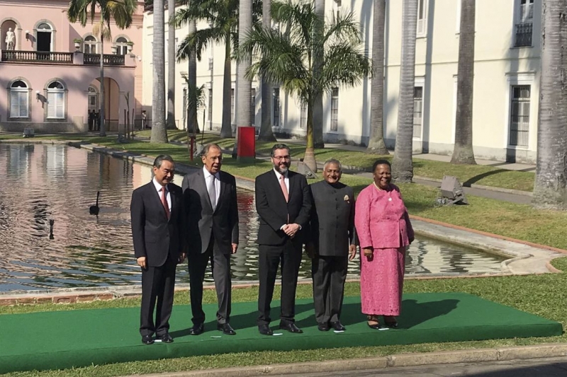 Chanceleres de Brasil, Rússia, Índia, China e África do Sul defenderam o respeito ao direito internacional