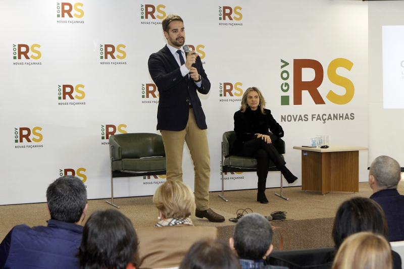 Eduardo Leite orientou equipe sobre a elaboração do orçamento 2020