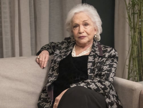 Atriz Nathalia Timberg está no ar como Gladys na novela A dona do pedaço 