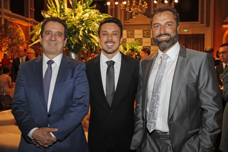 NEGÓCIOS - Legenda 5: Eduardo Bitello, Marcos Tolentino e Michael Soares no evento do Grupo Marca