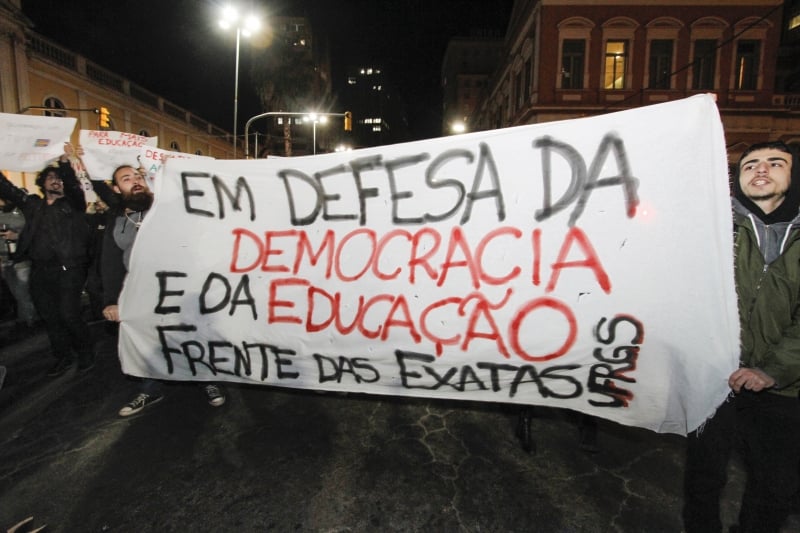 Porto Alegre foi uma das 48 cidades que aderiram às manifestações