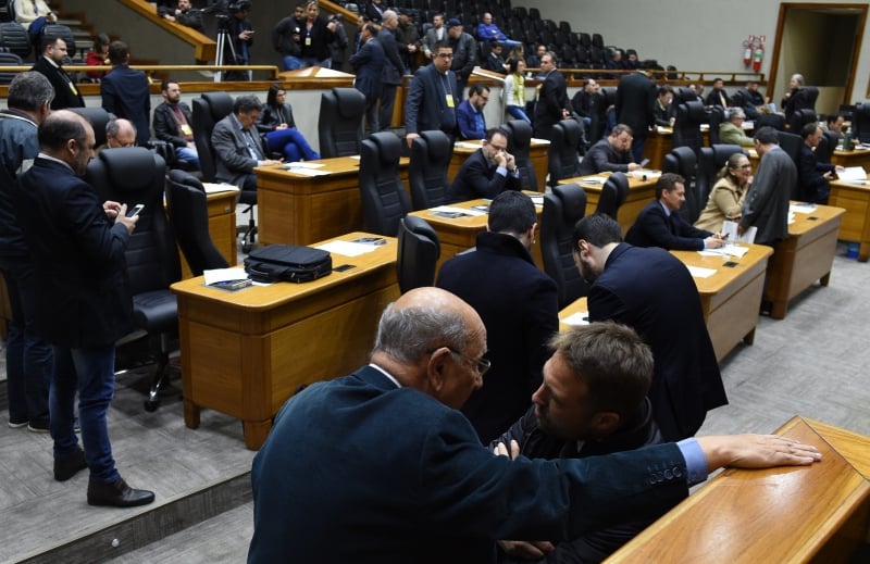 Cidadania conta com 41 candidatos na disputa; Podemos apresenta 4 nomes 