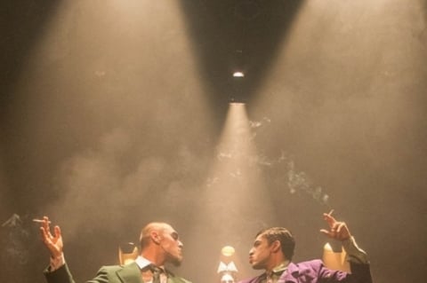 Os Mamutes segue em cartaz na Sala Álvaro Moreyra 