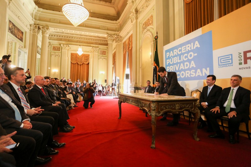 Governo anunciou parceria nesta sexta-feira (16), que deve beneficiar 1,5 milhão de pessoas