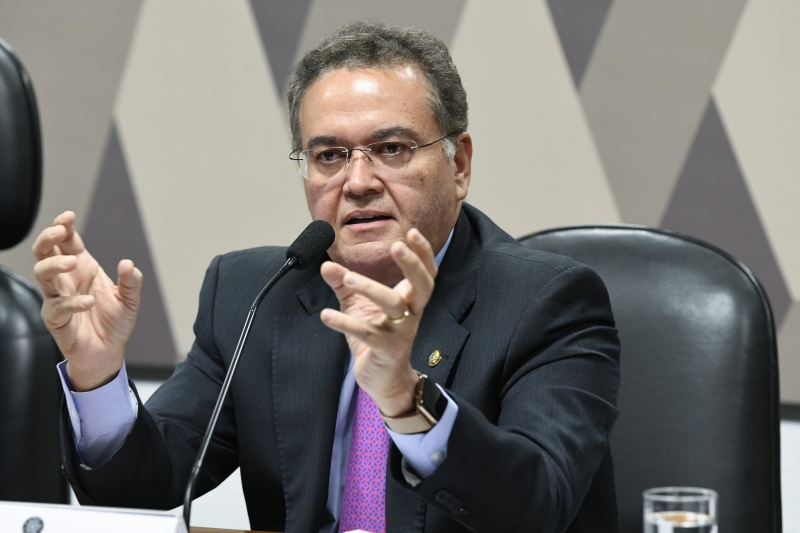 Rocha defendeu a cobrança de impostos de vendas eletrônicas