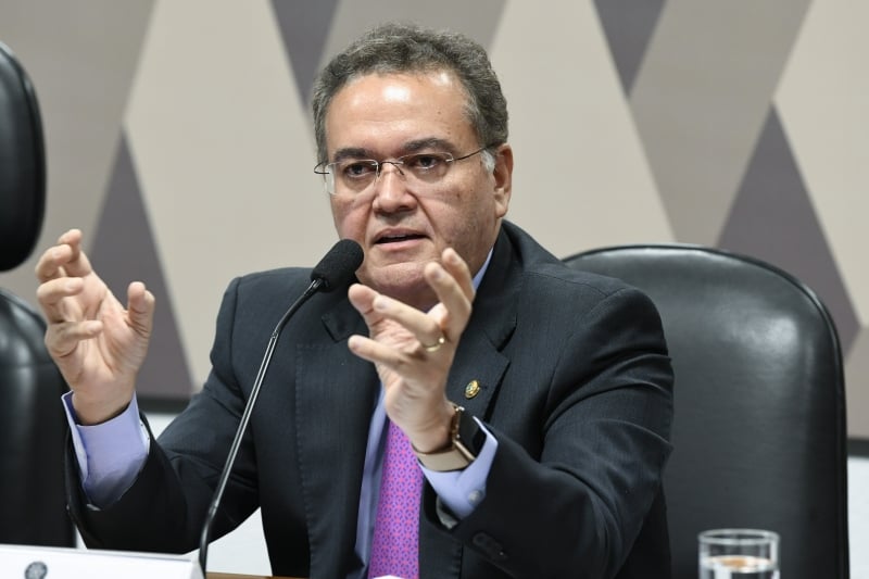 Rocha defendeu a cobrança de impostos de vendas eletrônicas