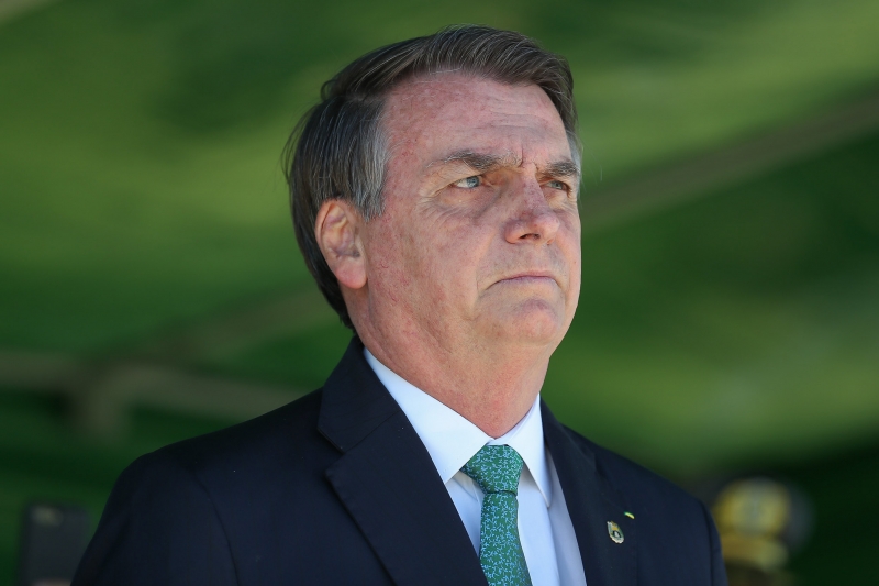 Presidente falou com os jornalistas ao deixar o Palácio da Alvorada nesta terça-feira