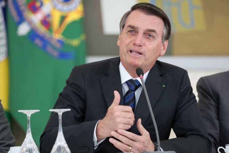 'E o jornal Valor Econômico, que é da Globo, vai fechar', afirmou Bolsonaro 