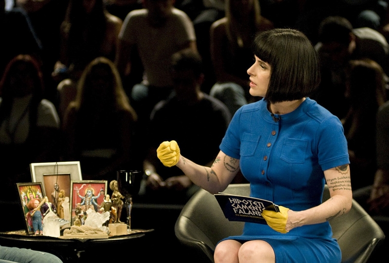 Fernanda entraria em cartaz em setembro com a peça Ainda nada de novo