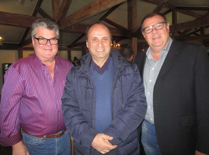 José Luiz Gandini com o prefeito de Gramado, Fedoca Bertolucci e Jefferson Fürstenau  