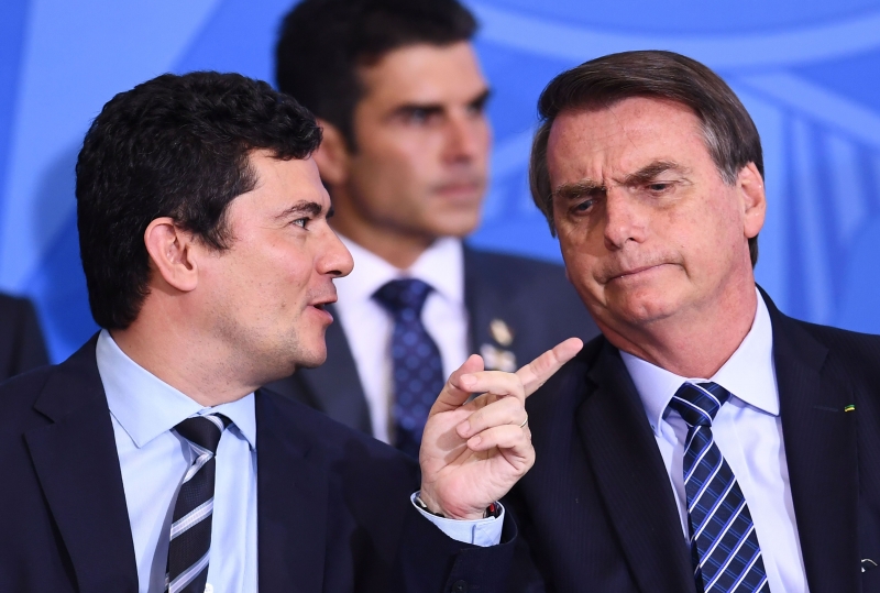 A partir do discurso de Moro, Bolsonaro pode ter incorrido artigos do Código Penal