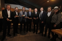 Febrac lan�a medalha Paulo Brossard durante a Expointer