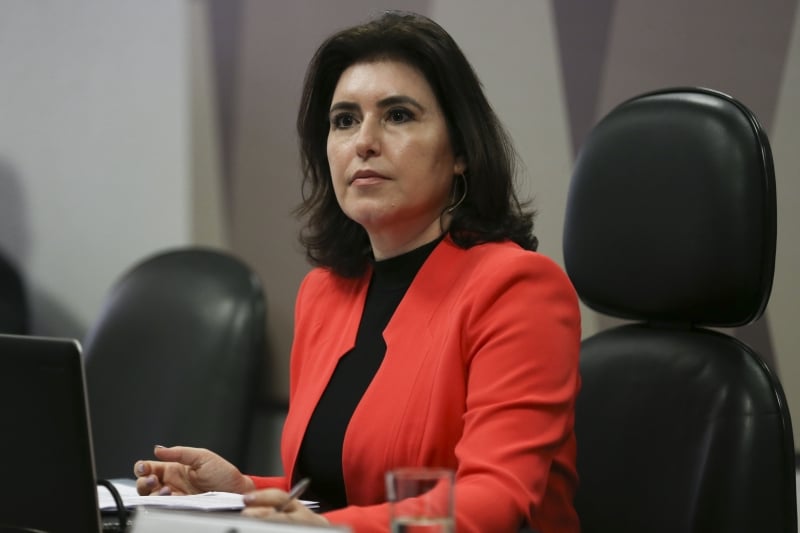 Simone disse que não desistirá de sua pré-candidatura por entender que tem responsabilidade por ser a única representante feminina na disputa