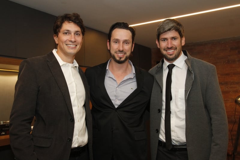 Roberto Tomasetto, Sandro Tomasetto e Romeu Tomasetto recepcionaram os convidados 