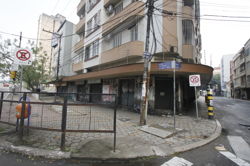 Lojas do prédio localizado na avenida João Pessoa, na Capital, figuram na lista do governo para venda