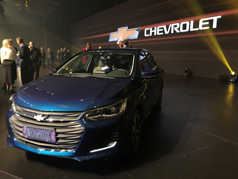 Versão hatch do Onix foi apresentado e vai chegar ao mercado em novembro deste ano