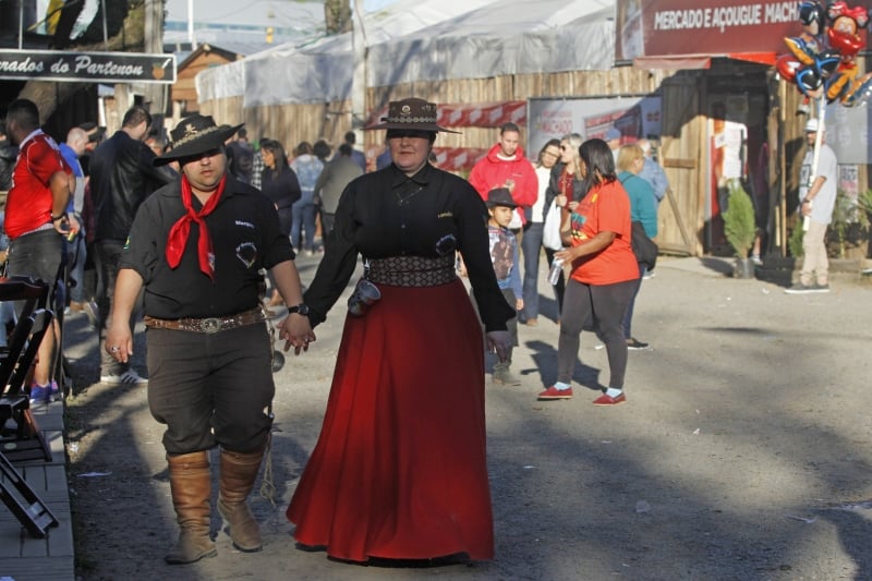Evento raiz do tradicionalismo atraiu mais de um milhão de visitantes em 2019 no Harmonia