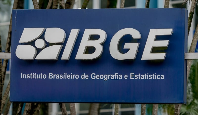 O recuo vem após o IBGE, responsável pela coleta de dados, confirmar a necessidade de cerca de R$ 2,3 bilhões para realizar o estudo democrático.