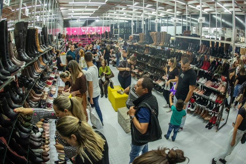 Crise do novo coronavírus impactou a indústria calçadista no Brasil e gerou quedas
