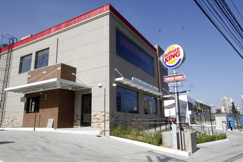 Empresa trocou nome de sanduíche para Whopper Paleta Suína