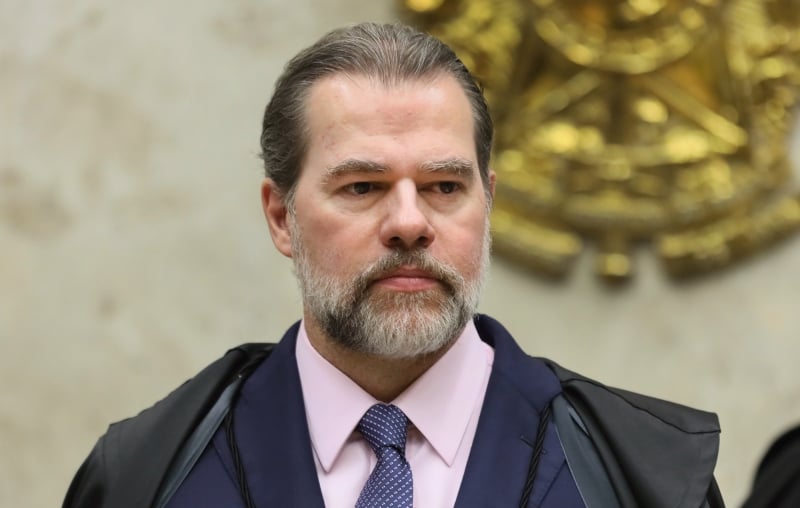 O procurador-geral da República, Augusto Aras, avalia contestar a decisão do ministro