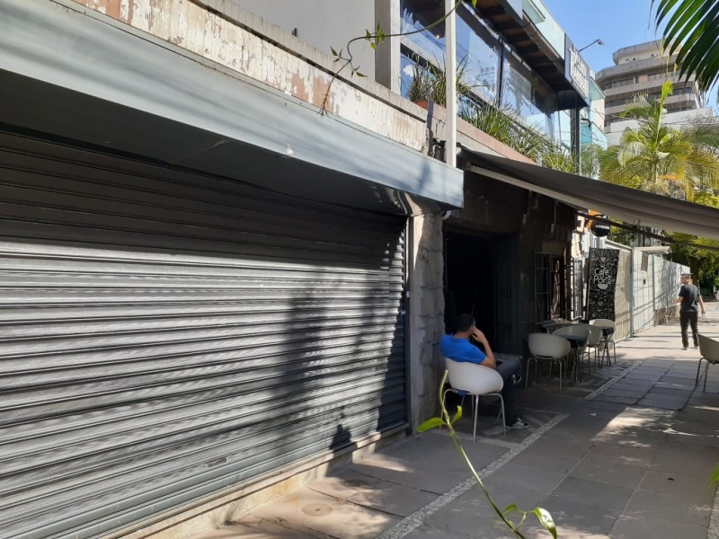 Café do Porto inventou a Rua Padre Chagas e agora reduziu de tamanho