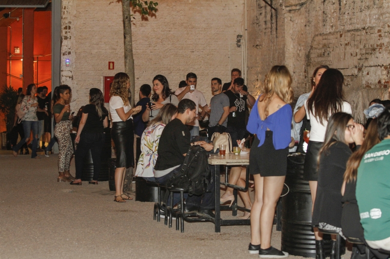 Fuga Bar é um dos locais que renovam 4º Distrito, local que concentra negócios de economia criativa