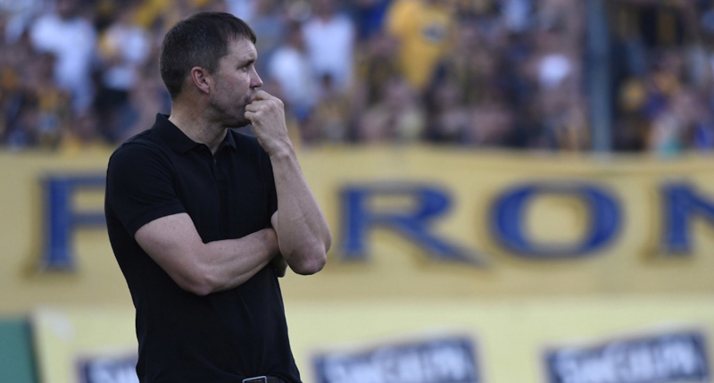 Técnico argentino chega com a missão de mudar o estilo de jogo adotado nos últimos anos