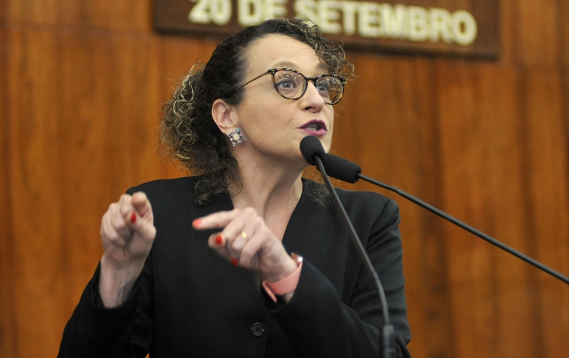 Luciana Genro (PSOL) ingressou com ação no Tribunal de Justiça do Estado