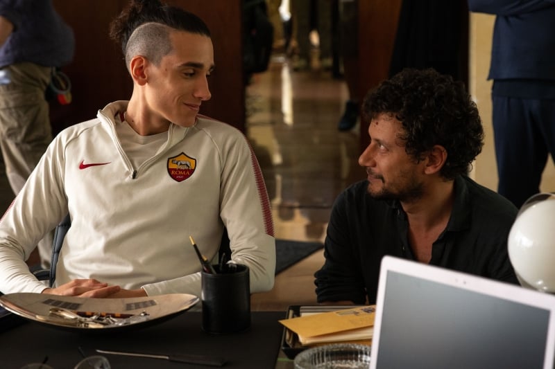 Relação entre atleta mimado e professor tímido está em 'Desafio de um campeão'