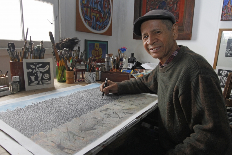 Atuando no circuito das artes desde a década de 1970, Paulo Chimendes se considera uma exceção