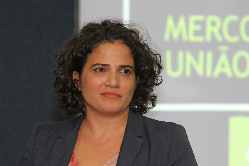 Brasil precisa identificar os motivos do declínio no comércio, avisa Lígia