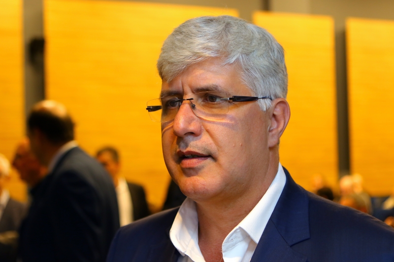 'Se não tomarem providências de saírem naturalmente, vamos agir', comentou Estima 