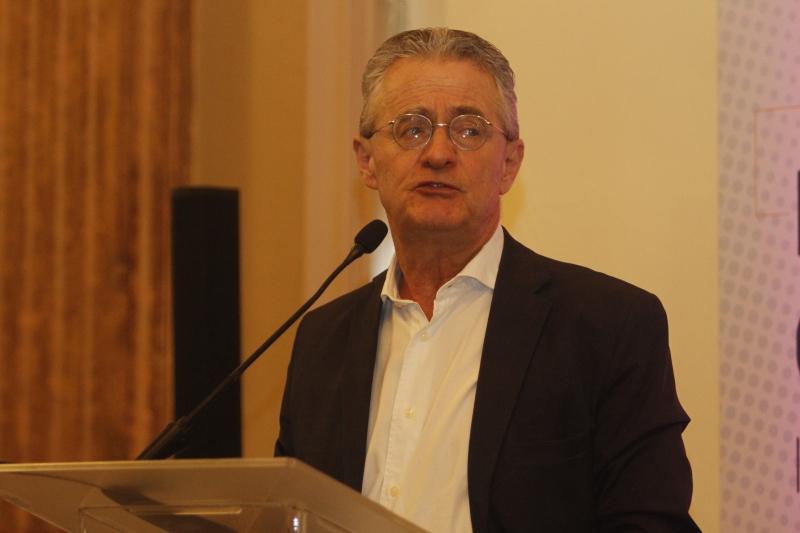 Meurer, Schmitt e Parizotto participaram do Tá na Mesa, no qual mostraram um panorama do mercado 