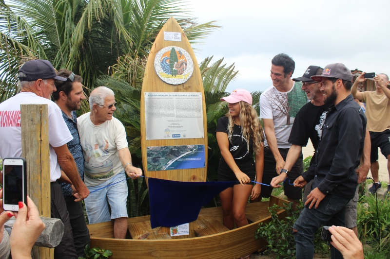 Guarda do Embaú se junta a outras oito praias do mundo inteiro como Reserva Mundial do Surfe