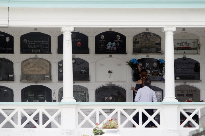 Sistema funerário de Porto Alegre tem capacidade para 1,1 mil sepultamentos por mês