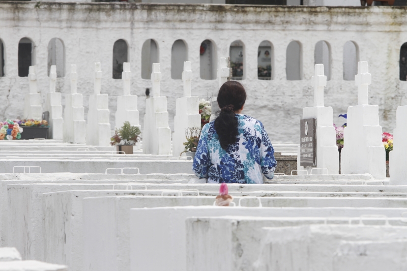 Dia de Finados será marcado por homenagens e missas nos cemitérios de Porto Alegre