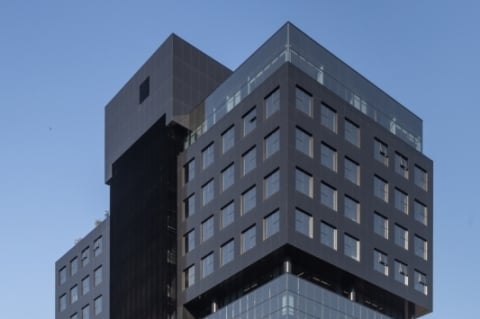 Prédio está localizado na avenida Carlos Gomes