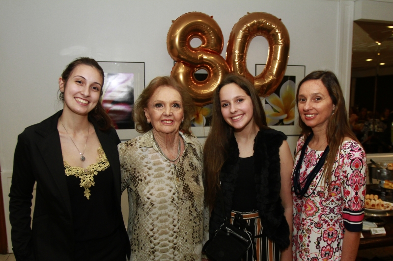 Luana Cavalheiro, Vera Lia Cavalheiro, Luisa Toccetto Cavalheiro e Liliana Cavalheiro Boll