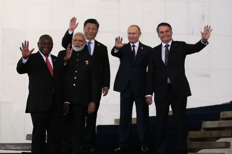 Bolsonaro se reúne nesta quinta com os líderes da Rússia, Índia, China e África do Sul