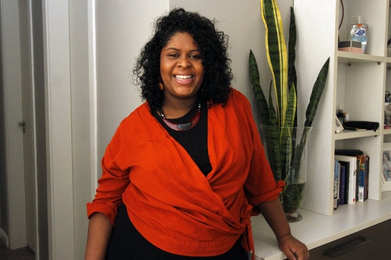 Caroline criou a startup Negras Plurais em 2018 Foto: LUIZA PRADO/JC