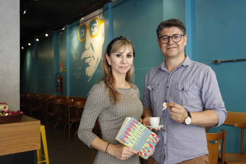 Caf&eacute; de Rosele e Antonio homenageia Gabriel Garcia M&aacute;rquez Foto: LUIZA PRADO/JC