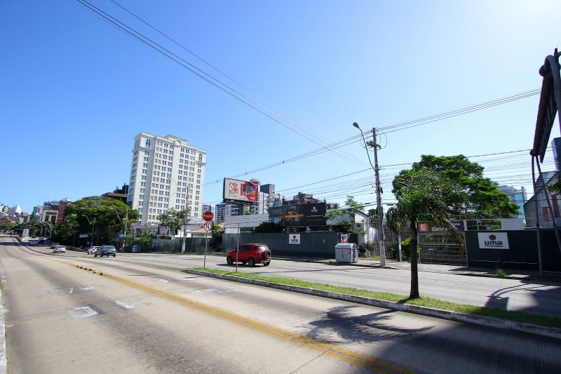 Grupo iniciou em outubro a construo do Bourbon Carlos Gomes