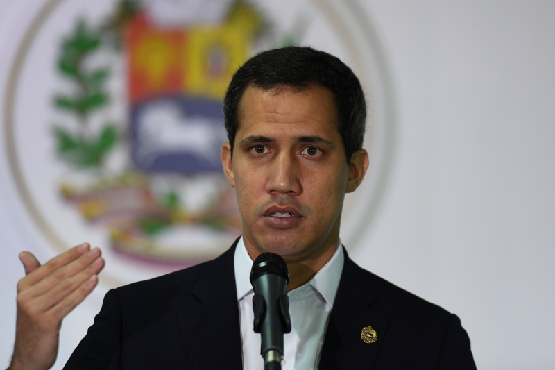 Popularidade do autoproclamado presidente Juan Guaidó está em queda