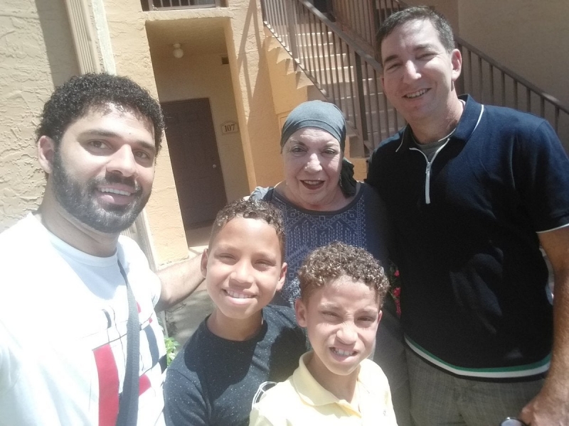 Arlene Erhlich Greenwald (c) conheceu os netos, de 12 e 8 anos, em agosto, na Flórida
