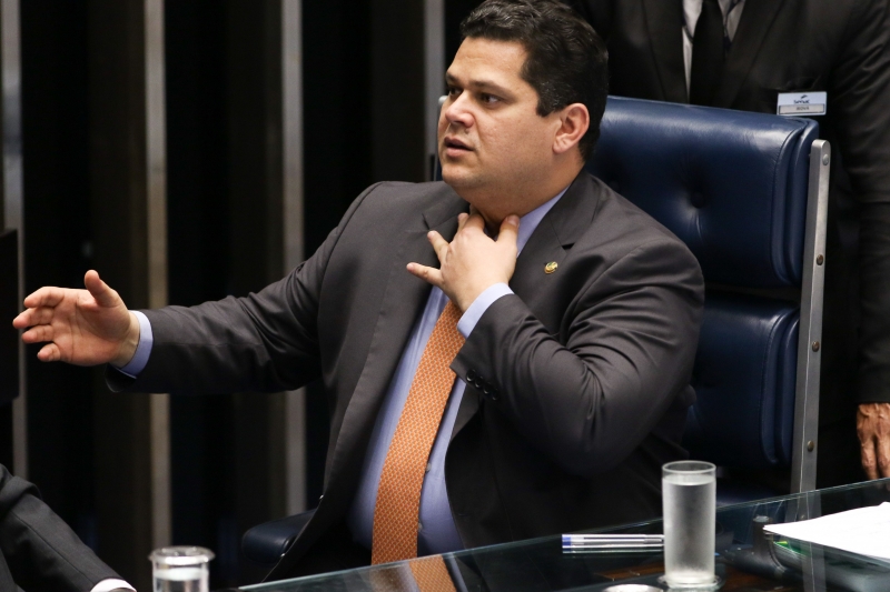 Senado marca para mesmo dia sabatinas de Dino e Gonet