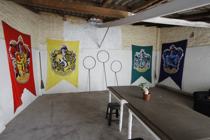 Entrevista e grava&ccedil;&atilde;o com a propriet&aacute;ria do Airbnb tem&aacute;tico do Harry Potter
 Foto: LUIZA PRADO/JC