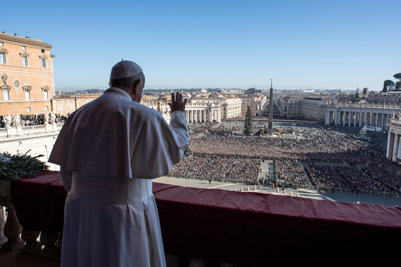 Papa apresentou sua tradicional mensagem de Natal, na varanda da Basílica de São Pedro